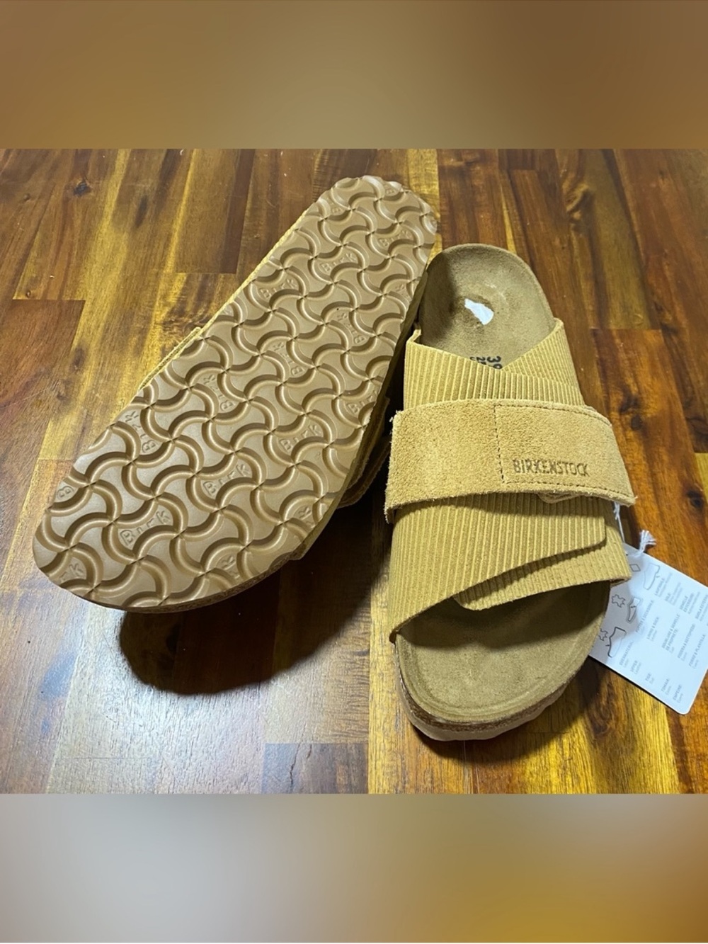 NWT Birkenstock women's
Suede Slide Sandals relaxed feet, vacation, summer. - Picture 4 of 4